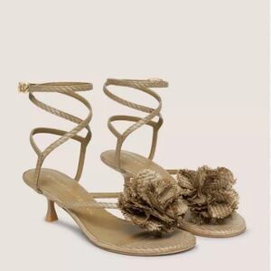 Stuart Weitzman NEW Belize 50 Sandal in Khaki Flower Strappy Revolve size 8.5